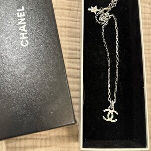 Sparkly statement authentic CHANEL jewelry silver necklace - great condition!